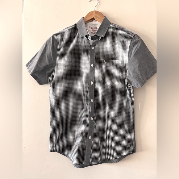 Penguin Heritage Slim Fit Short Sleeve Button Down - Picture 11 of 11